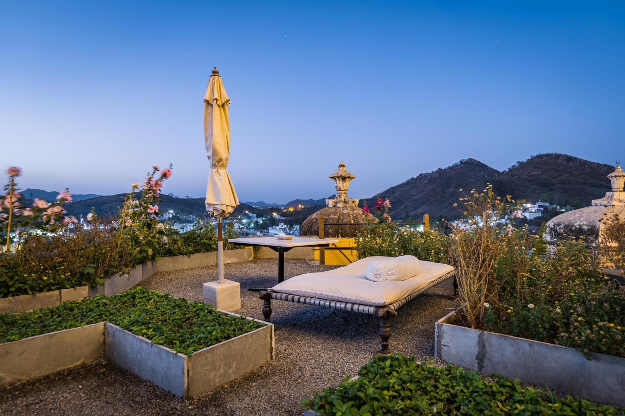 Raas Devigarh Otel Delwāra Dış mekan fotoğraf