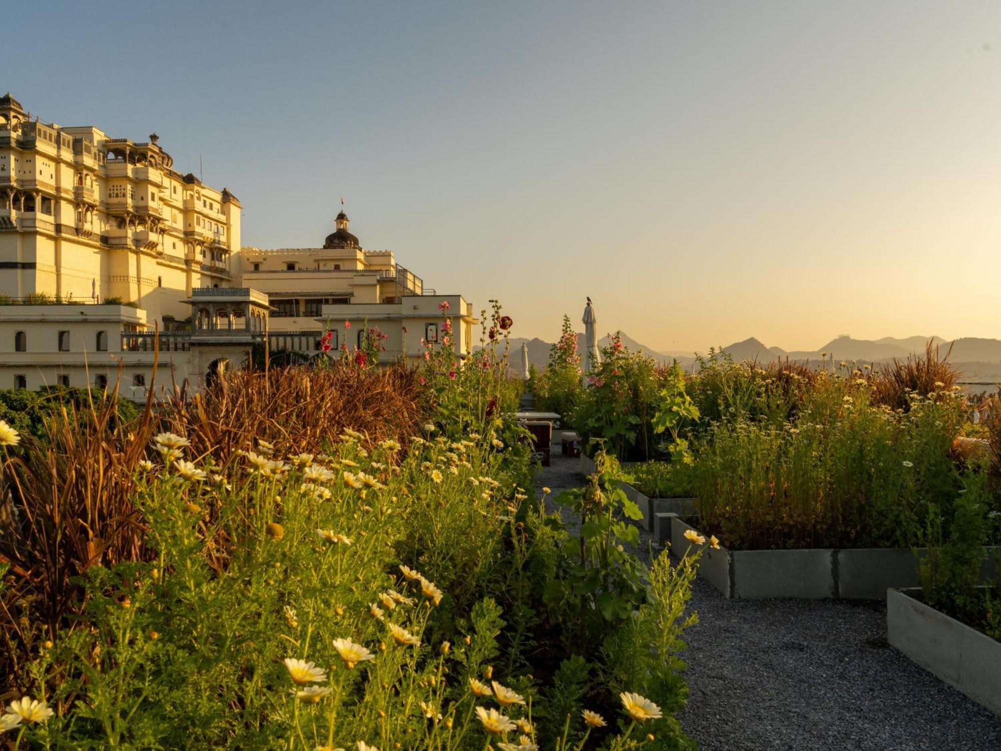 Raas Devigarh Otel Delwāra Dış mekan fotoğraf